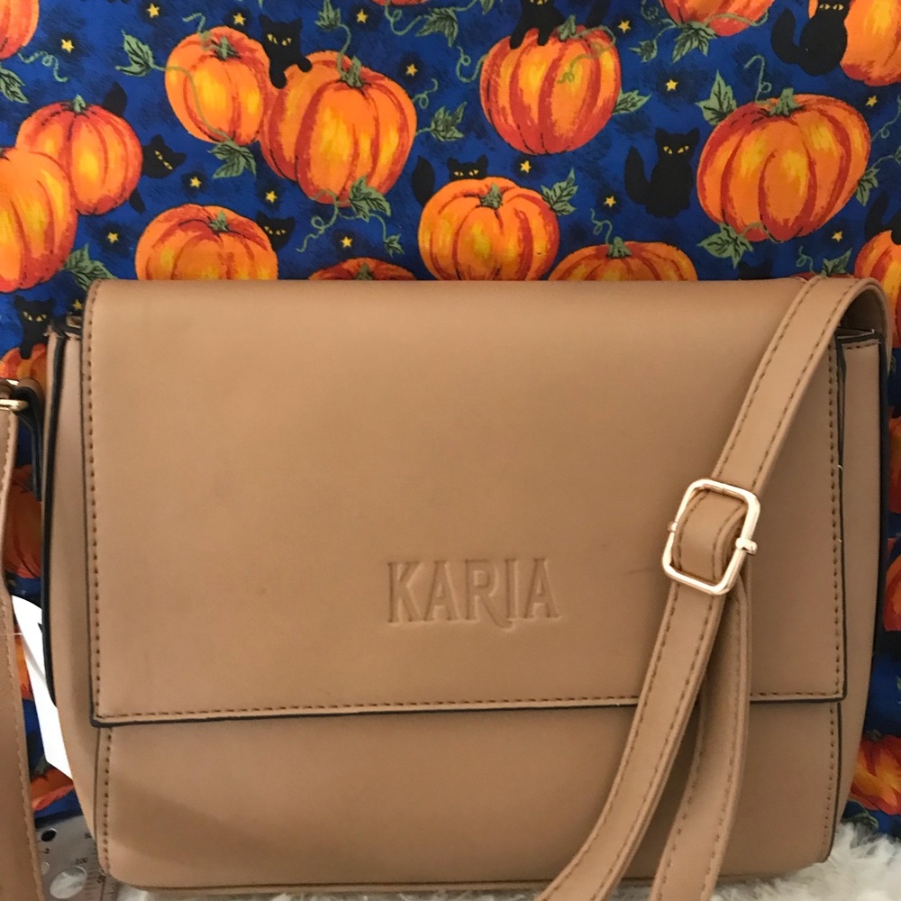 Crossbody bag